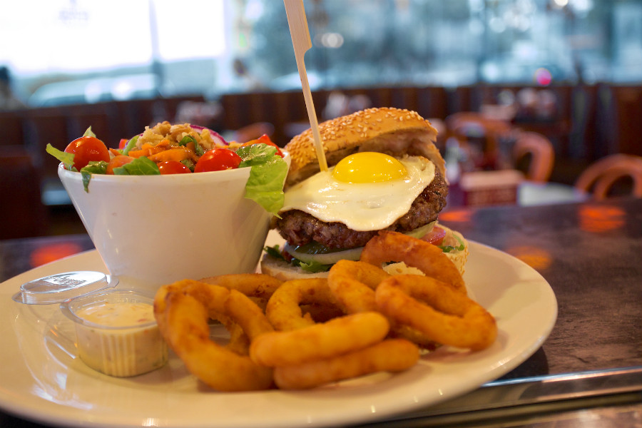 תמונה של בורגר סאלון Burger Saloon יהוד - 4